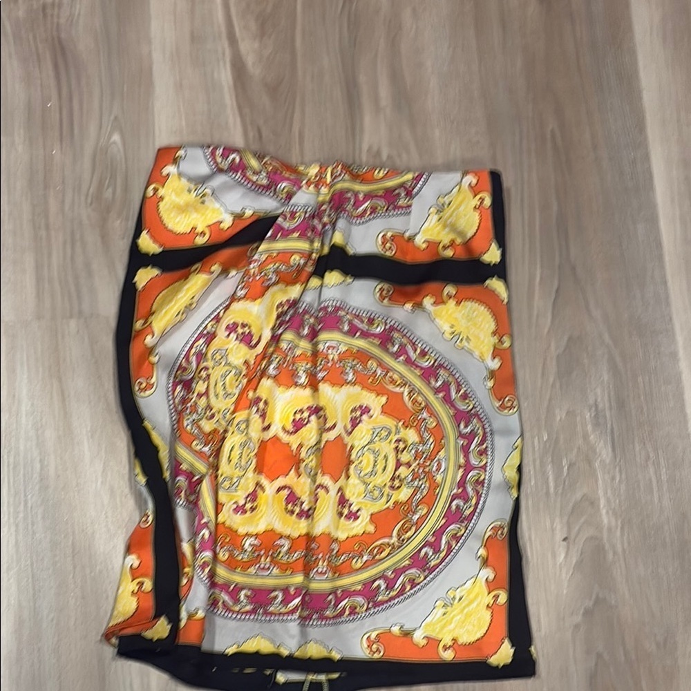 Melanie Lyne Colorful 100 percent silk skirt with Ornate Patterns